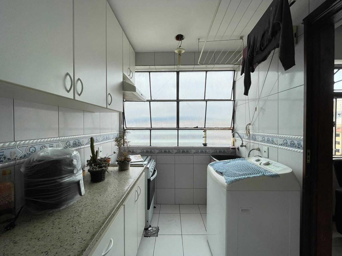 Apartamento, Floresta, 2 Quartos, 1 Vaga