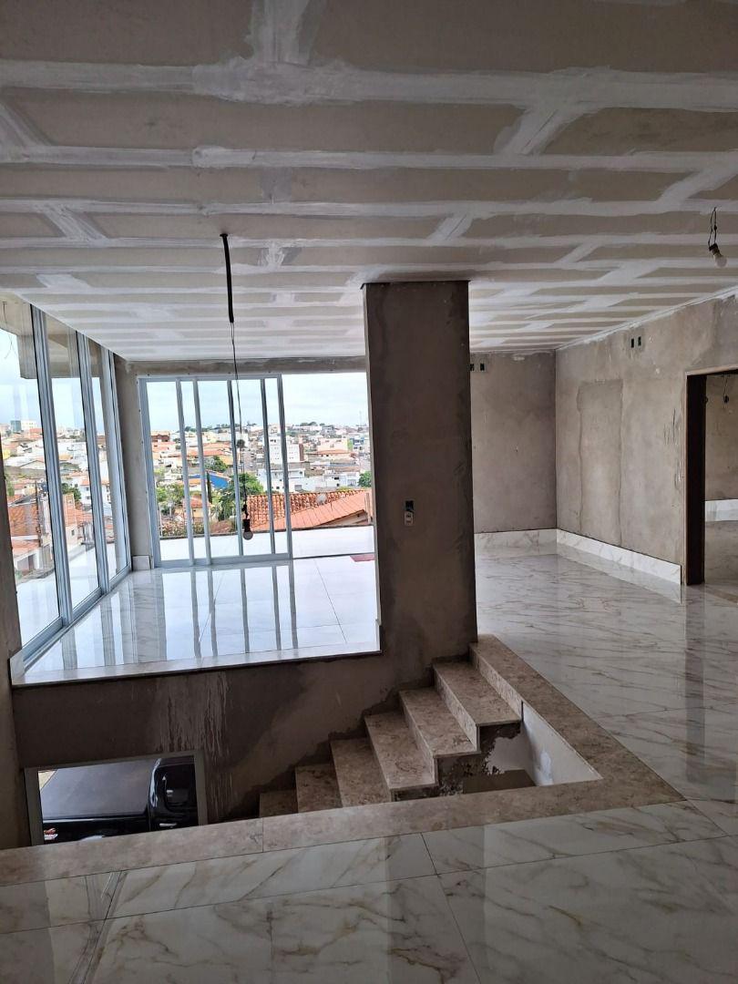 Casa, Rezende, 4 Quartos, 60 Vagas, 3 Suítes