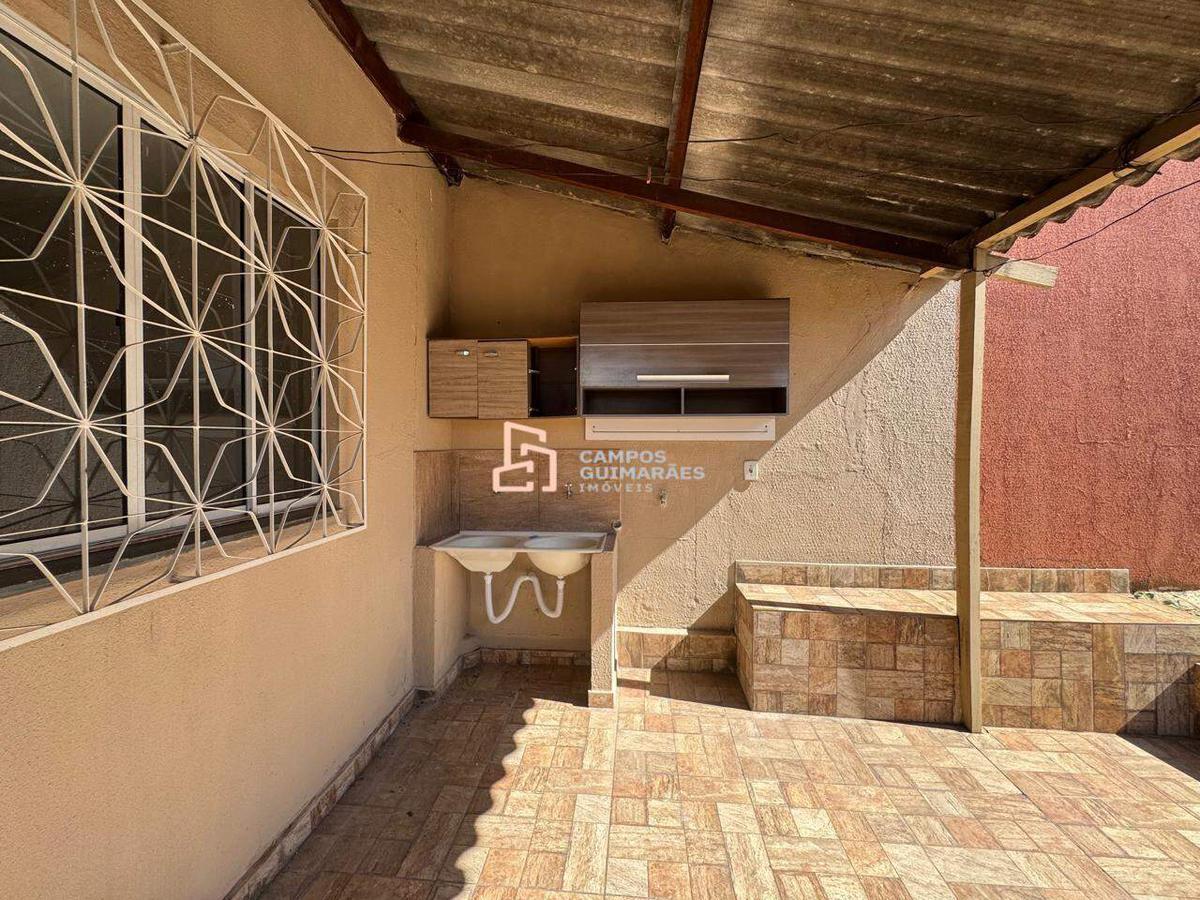 Casa, Masterville, 2 Quartos, 2 Vagas