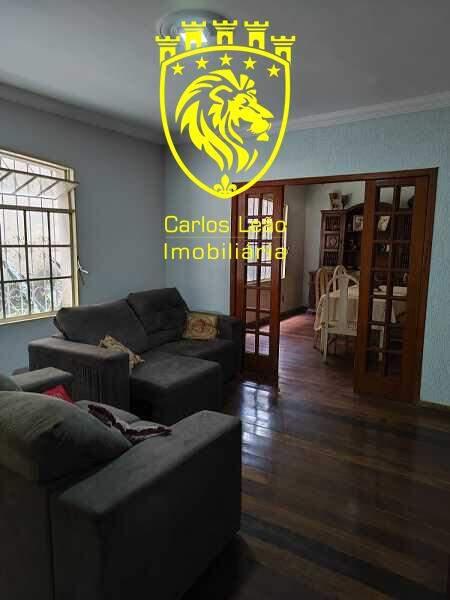 Casa, Planalto, 7 Quartos, 3 Vagas, 3 Suítes