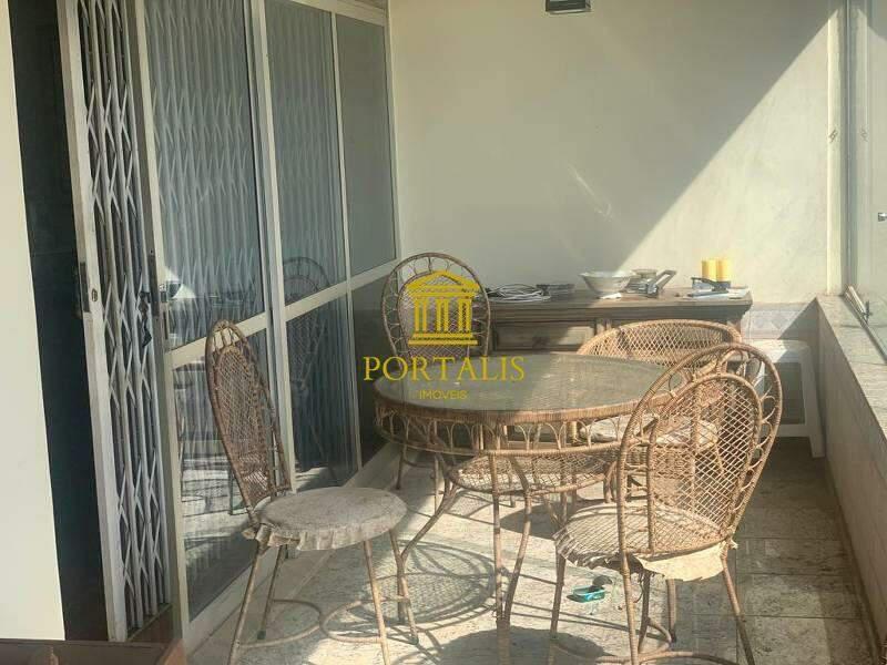 Apartamento, Serra, 4 Quartos, 2 Vagas, 1 Suíte