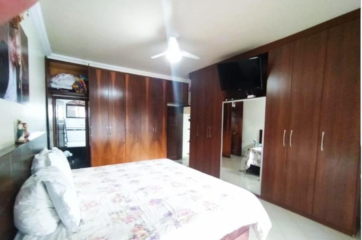 Casa, São Geraldo, 6 Quartos, 5 Vagas, 2 Suítes