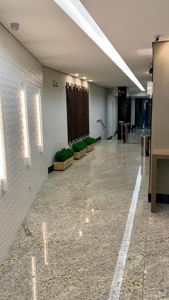 Sala, Centro