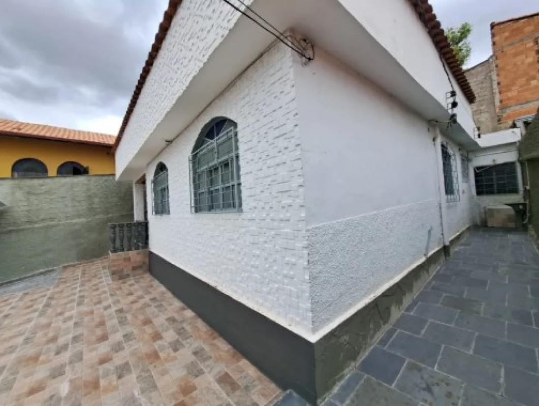 Casa, Santa Terezinha, 3 Quartos, 3 Vagas, 1 Suíte
