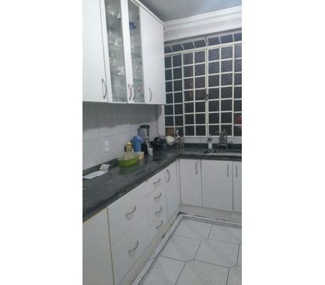 Casa, Castelo, 3 Quartos, 2 Vagas, 1 Suíte