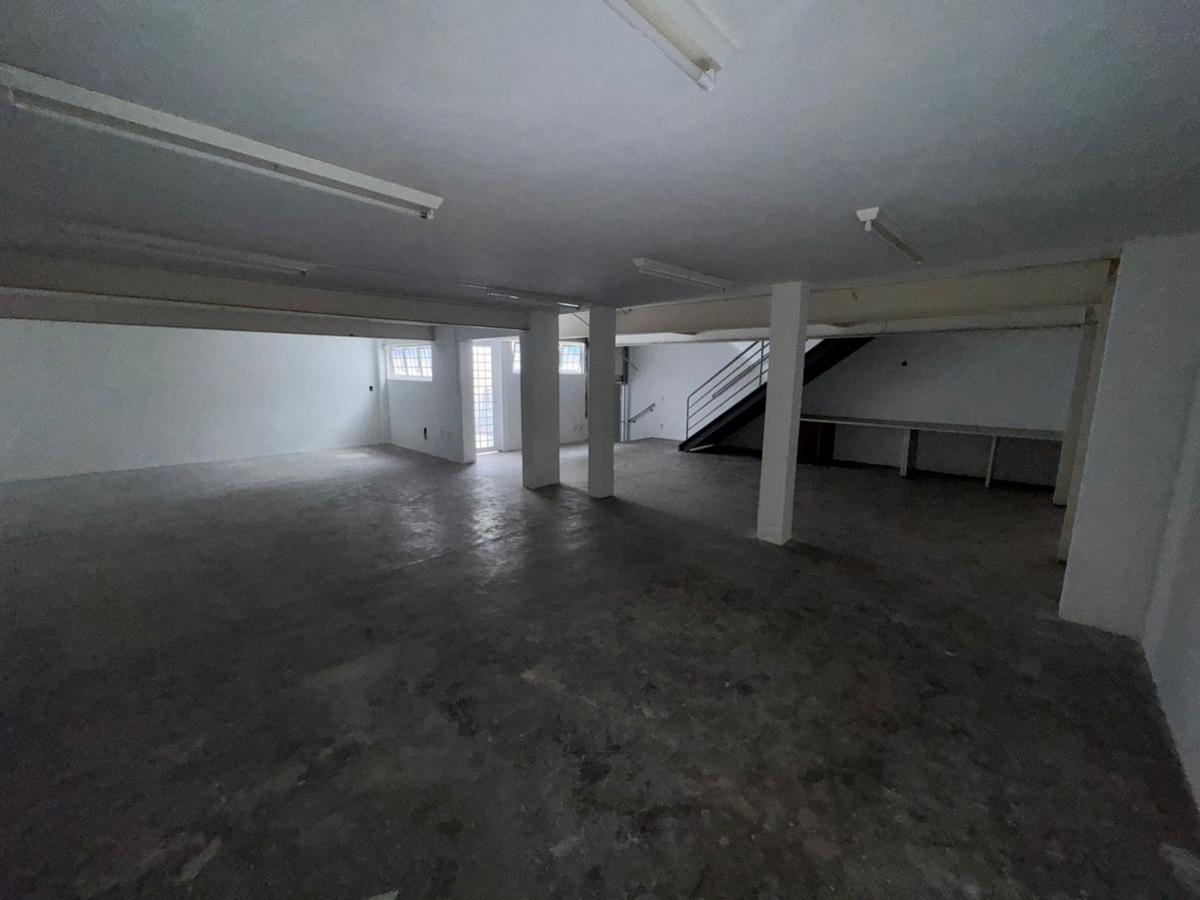 Casa Comercial, Floresta, 20 Quartos, 2 Vagas