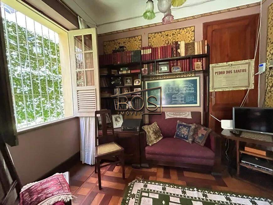 Casa, Lourdes, 6 Quartos, 5 Vagas