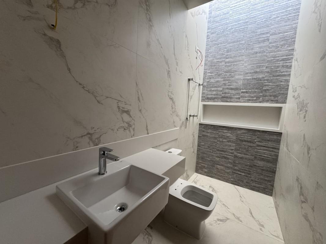 Casa, Jaraguá, 4 Quartos, 3 Vagas, 1 Suíte