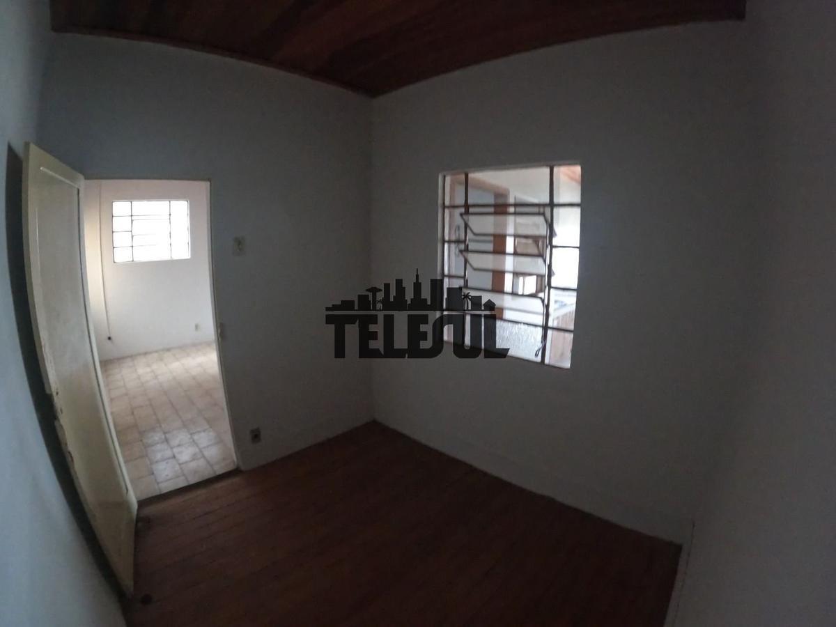 Casa, Centro, 3 Quartos, 0 Vaga