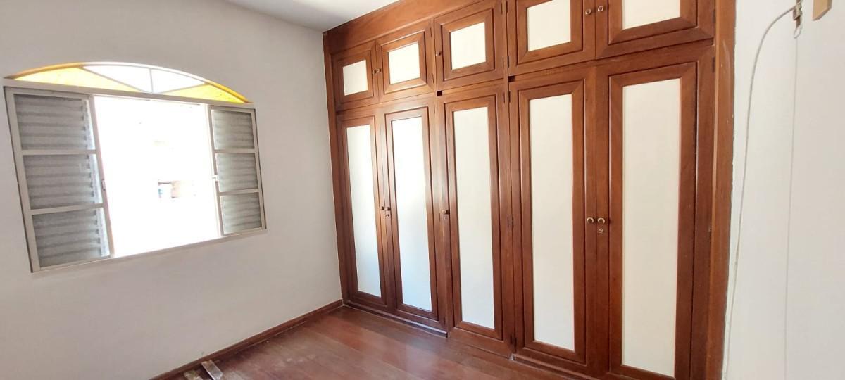 Casa, Carlos Prates, 4 Quartos, 2 Vagas, 1 Suíte