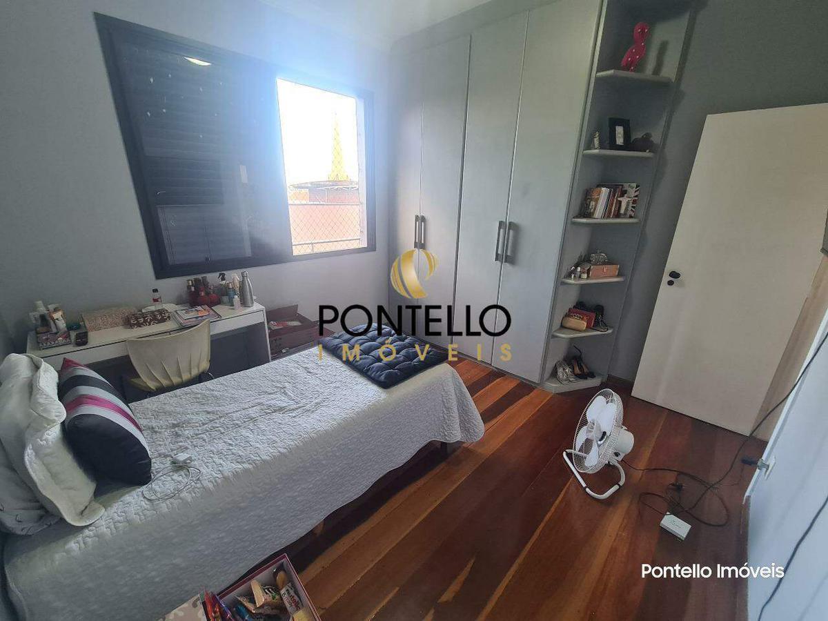 Casa, Caiçaras, 5 Quartos, 4 Vagas, 1 Suíte