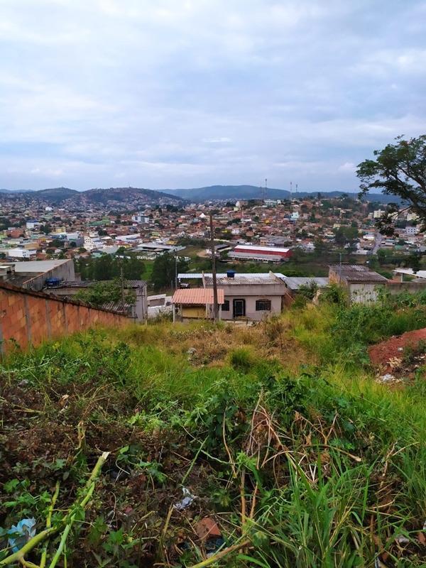 Lote, Savassi, 0 Quarto, 0 Vaga