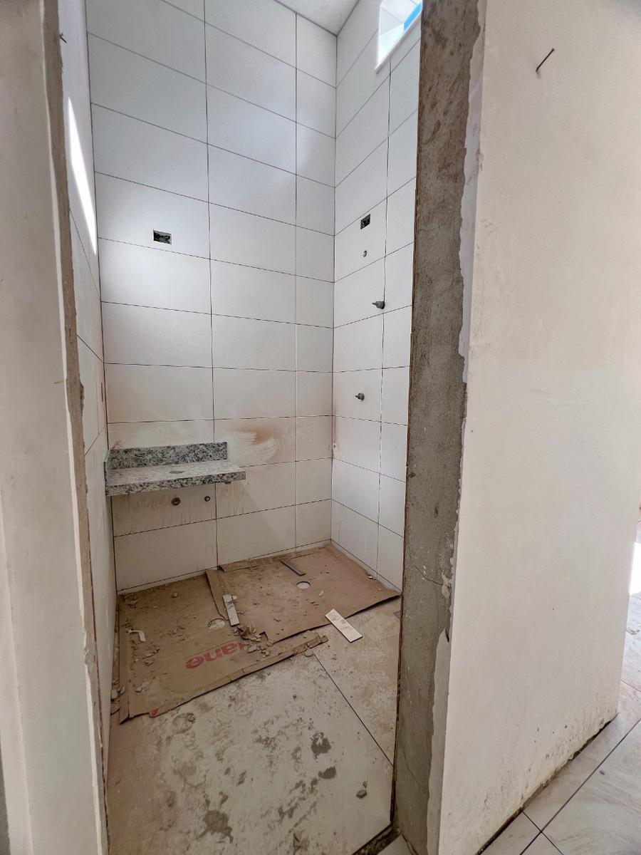 Casa, Santa Branca, 2 Quartos, 2 Vagas, 2 Suítes