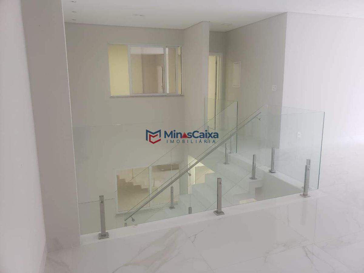 Casa, Cidade Nobre, 6 Quartos, 2 Vagas, 6 Suítes