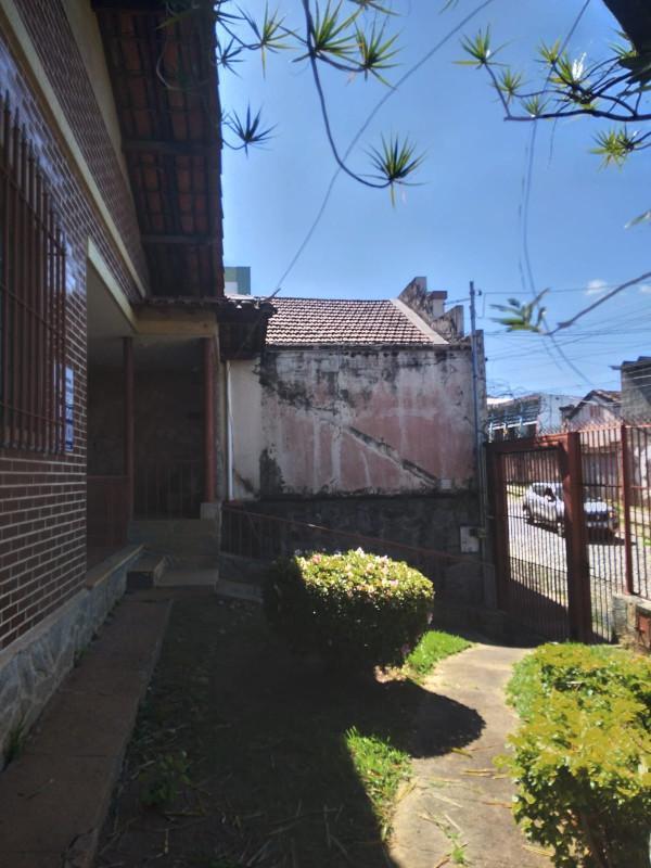 Casa, Carlos Prates, 3 Quartos, 2 Vagas