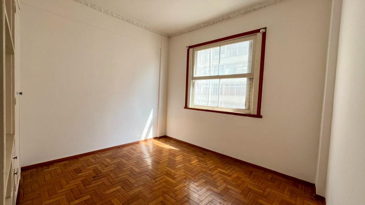 Apartamento, Centro, 3 Quartos, 0 Vaga, 1 Suíte
