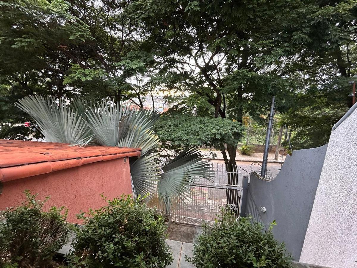 Casa, Fernão Dias, 3 Quartos, 3 Vagas, 1 Suíte