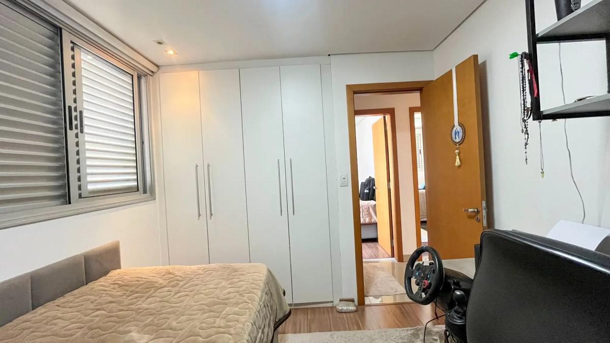 Cobertura, Buritis, 4 Quartos, 4 Vagas, 2 Suítes