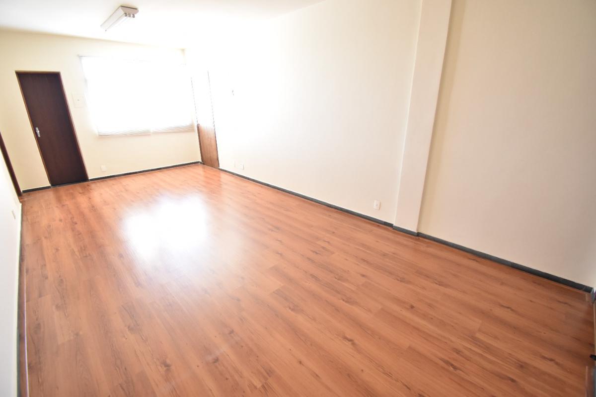 Sala, São José, 0 Quarto, 0 Vaga