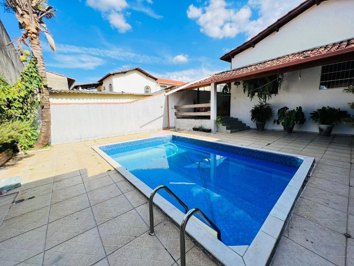 Casa, Santa Mônica, 3 Quartos, 4 Vagas, 1 Suíte