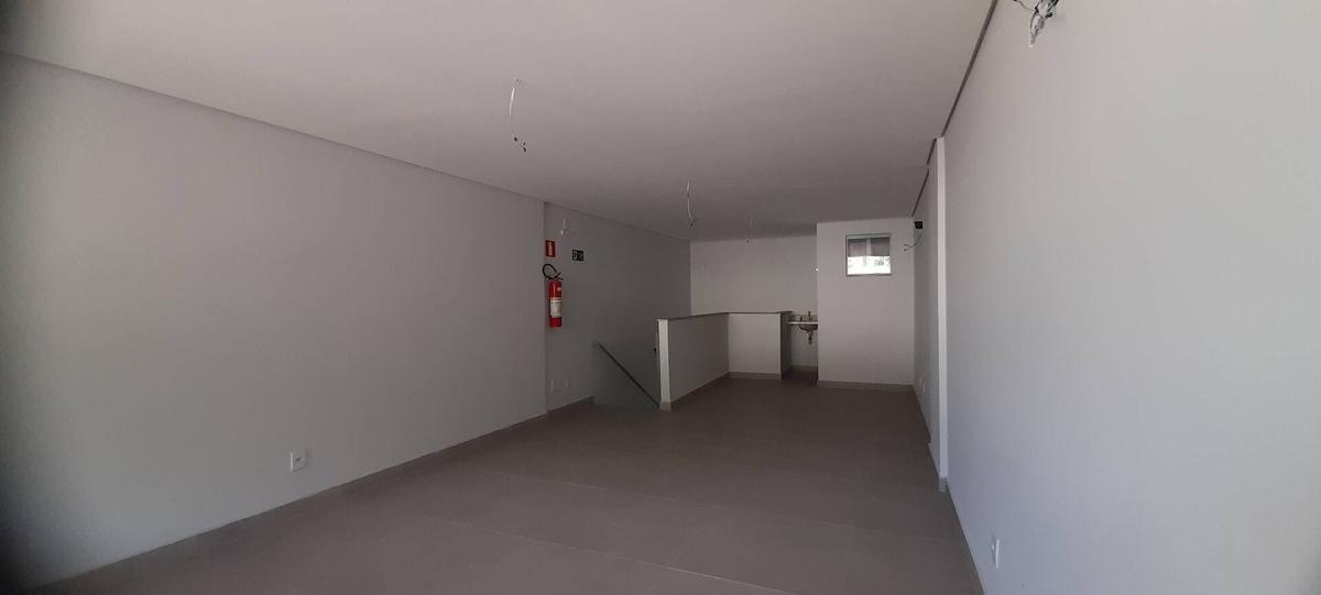 Andar, Centro, 0 Quarto, 0 Vaga