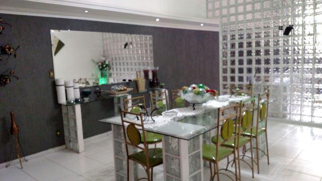 Casa, Havaí, 3 Quartos, 7 Vagas, 3 Suítes