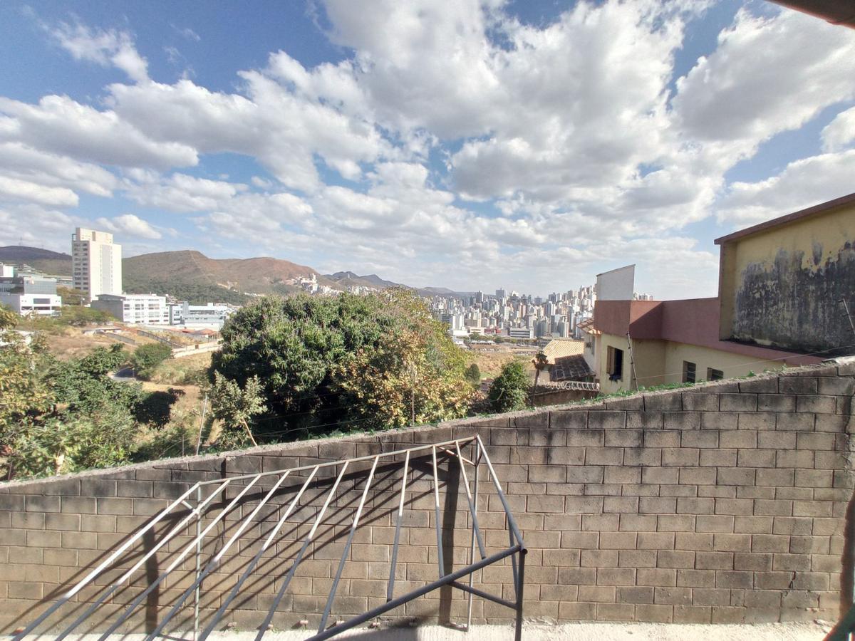 Casa, Estoril, 4 Quartos, 10 Vagas, 1 Suíte