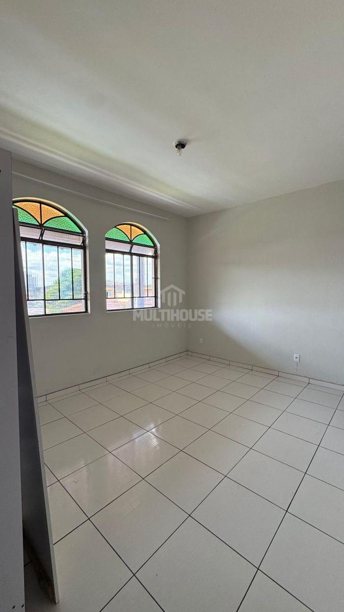 Casa, Planalto, 3 Quartos, 1 Vaga, 1 Suíte
