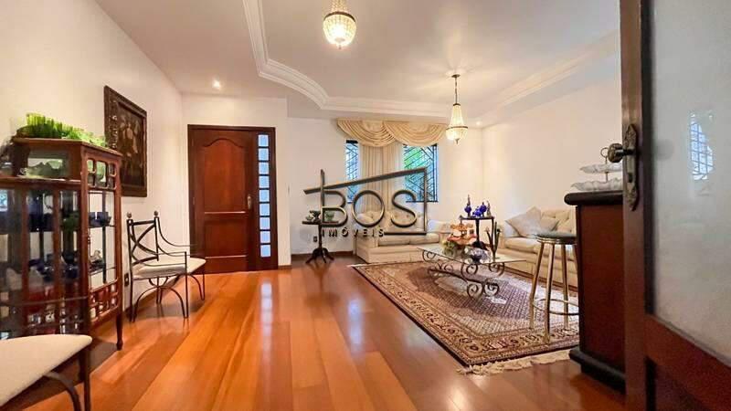 Casa, Santa Lúcia, 4 Quartos, 4 Vagas, 2 Suítes