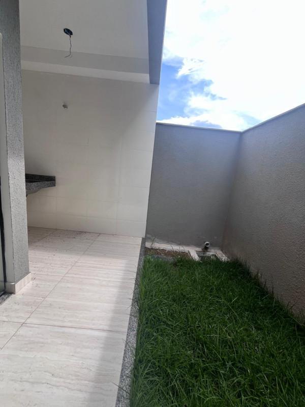 Casa, Masterville, 3 Quartos, 4 Vagas, 1 Suíte