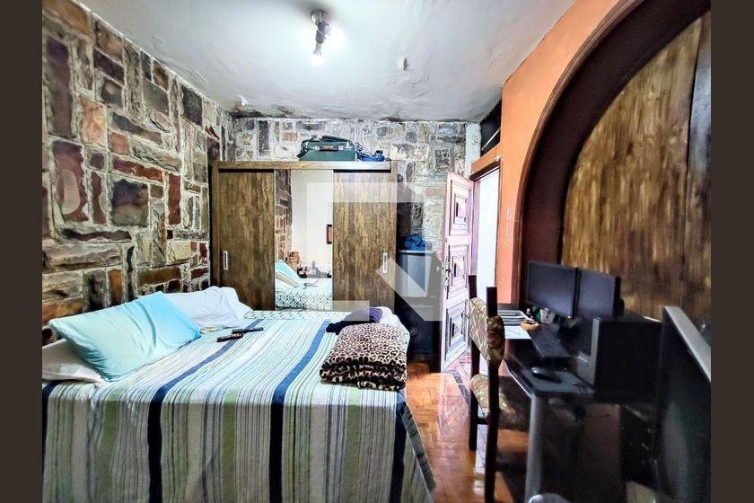 Casa, Calafate, 7 Quartos, 1 Vaga, 1 Suíte