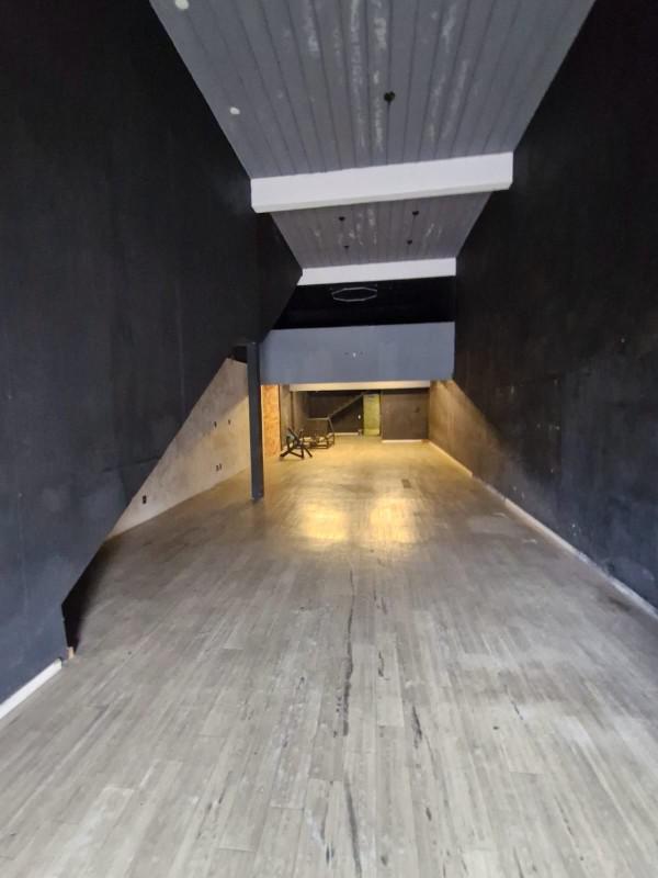 Andar, Europa, 0 Quarto, 0 Vaga