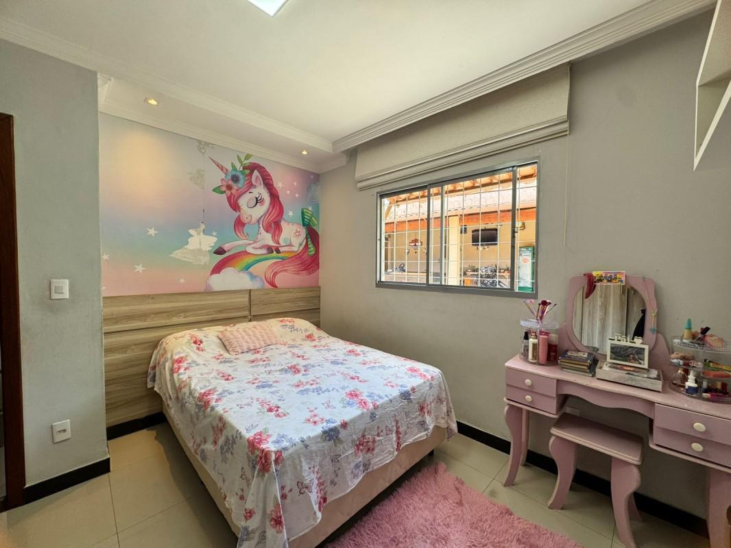 Casa, Urca, 3 Quartos, 7 Vagas, 1 Suíte