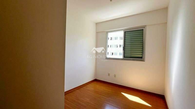 Apartamento, Estoril, 3 Quartos, 2 Vagas, 1 Suíte