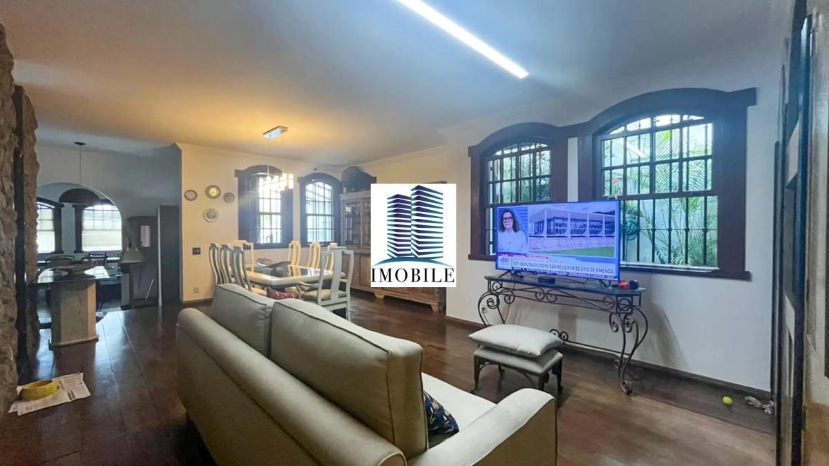 Casa, Comiteco, 5 Quartos, 6 Vagas, 2 Suítes
