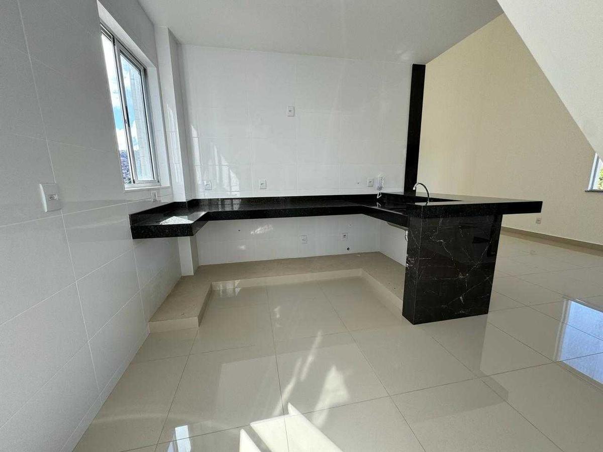 Cobertura, Vila Paris, 2 Quartos, 3 Vagas, 2 Suítes