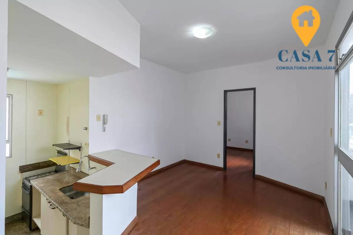 Apartamento, Coração de Jesus, 1 Quarto, 1 Vaga, 1 Suíte