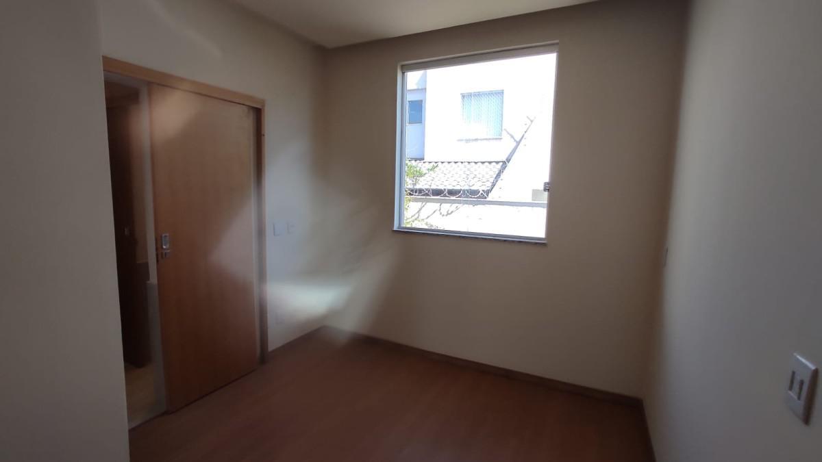 Casa, Santa Rosa, 3 Quartos, 4 Vagas, 1 Suíte