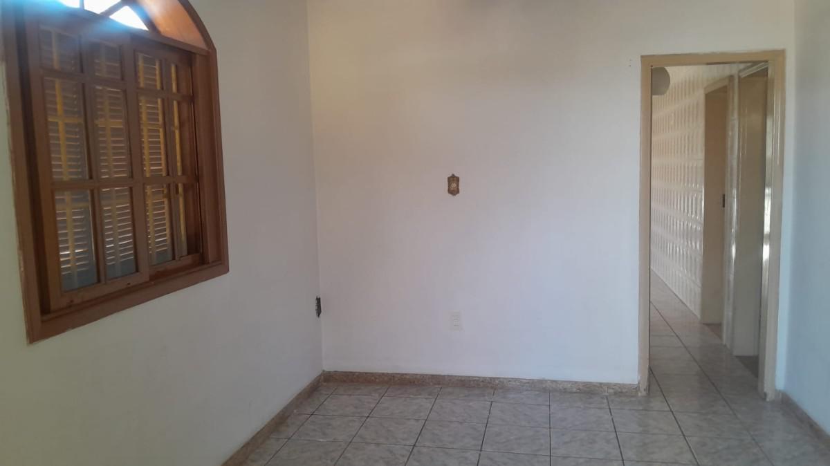 Casa, Nova Vista, 3 Quartos, 3 Vagas, 1 Suíte