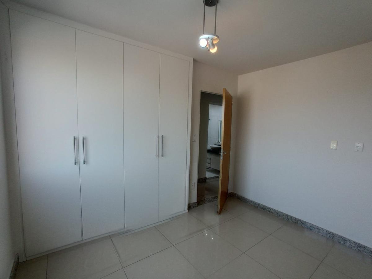 Apartamento, Pirajá, 2 Quartos, 1 Vaga