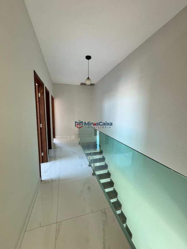 Casa, Vila Celeste, 3 Quartos, 2 Vagas, 1 Suíte