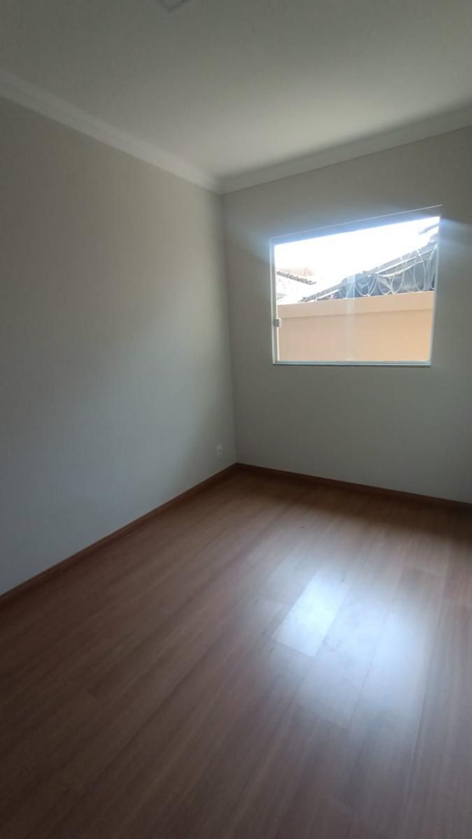 Casa, Candelária, 3 Quartos, 1 Vaga