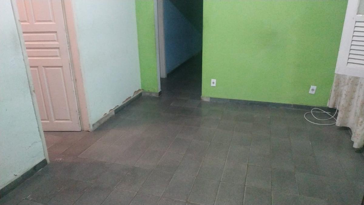 Casa, Industrial, 9 Quartos, 1 Vaga