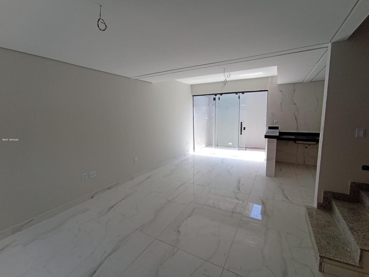 Casa, Santa Mônica, 3 Quartos, 2 Vagas, 1 Suíte