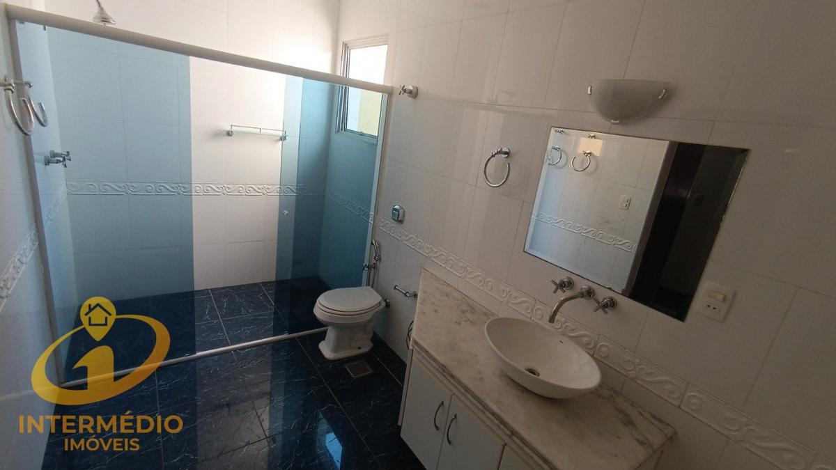 Casa, Álvaro Camargos, 4 Quartos, 4 Vagas, 1 Suíte