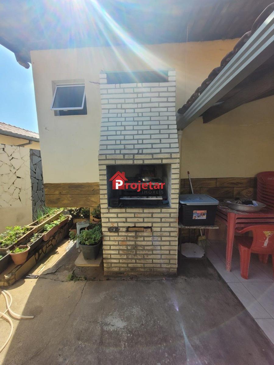 Casa, Sagrada Família, 5 Quartos, 2 Vagas, 3 Suítes