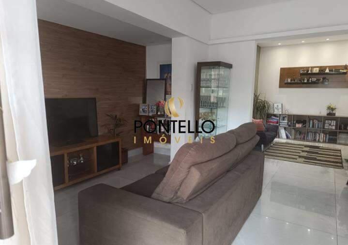 Casa, Jardim América, 3 Quartos, 3 Vagas, 2 Suítes