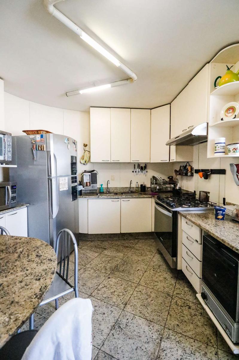 Cobertura, Anchieta, 5 Quartos, 2 Vagas, 1 Suíte
