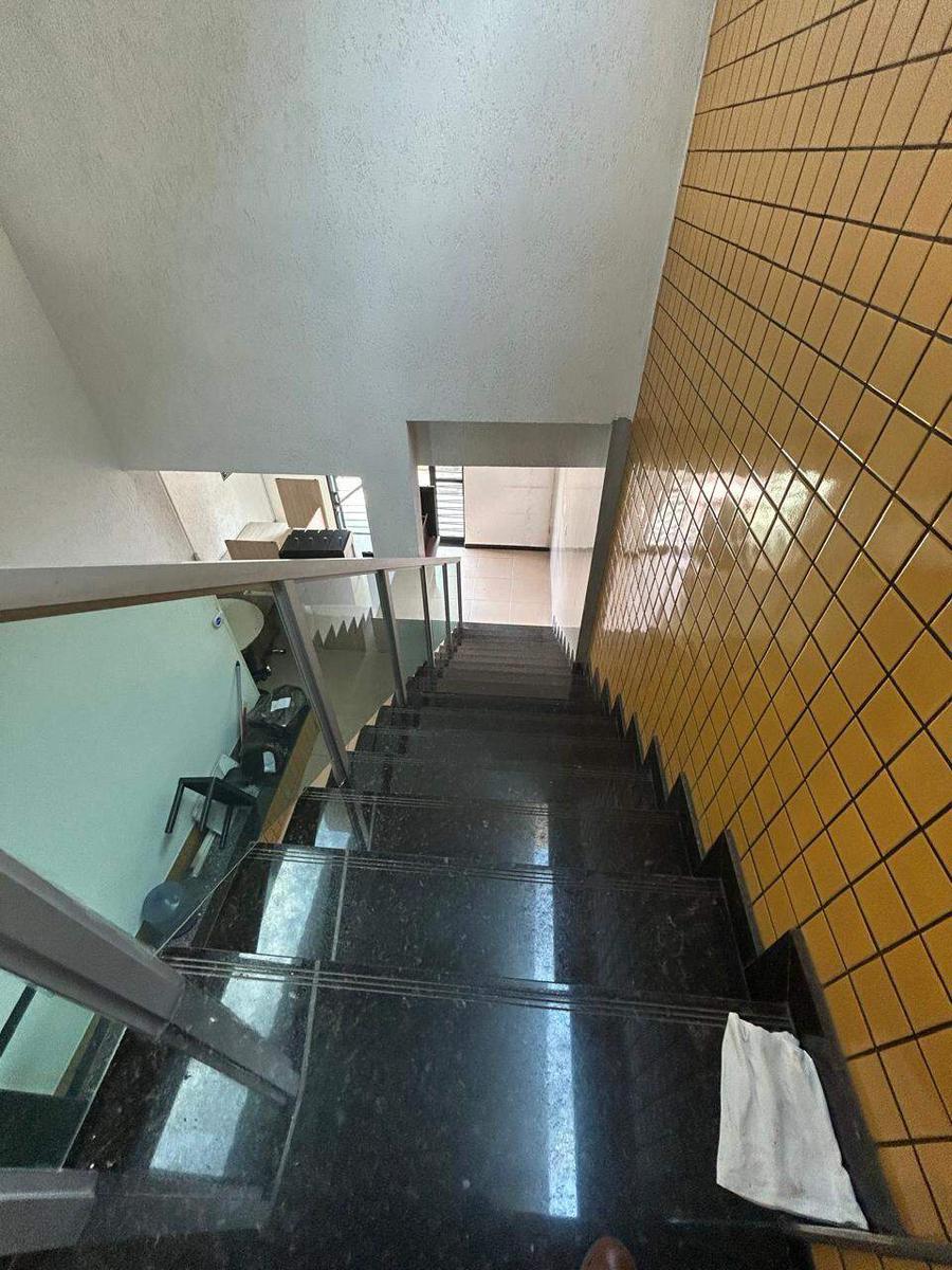 Casa Comercial, Nova Suíssa, 8 Quartos, 10 Vagas