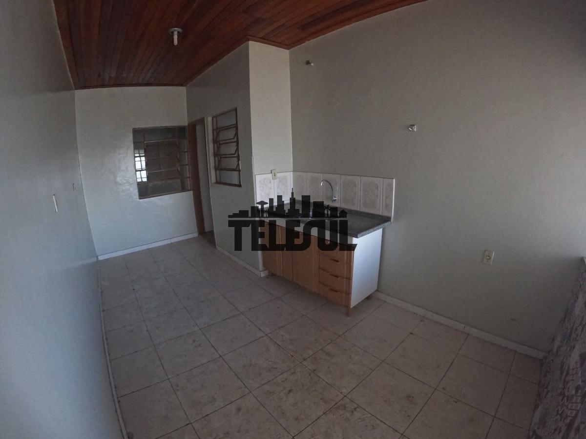 Casa, Centro, 3 Quartos, 0 Vaga